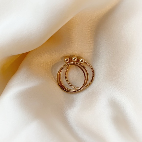 Geometric gold tone stacking rings - Picture 2 of 4